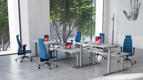 Air 160x80 Adj Desk Oak WH Leg