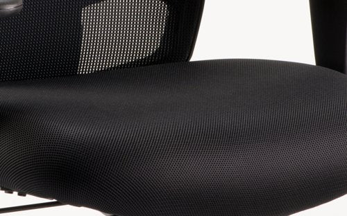 Portland HD Chair Black Mesh wArms