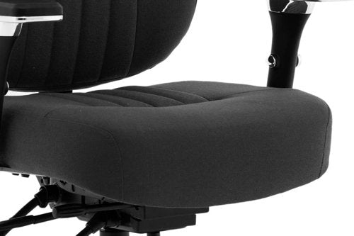 Barcelona Deluxe Op Chair Fab BK